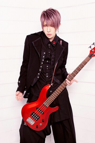 歌広場淳（Be-su / ゴールデンボンバー）