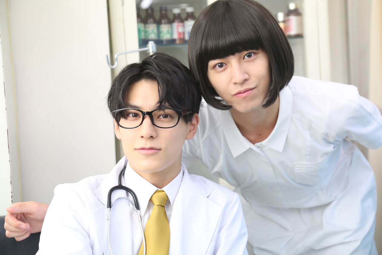 ドクターのユースケとナースのタカコ。