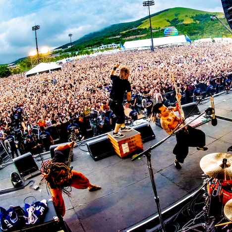 マキシマム ザ ホルモン（撮影：浜野カズシ）