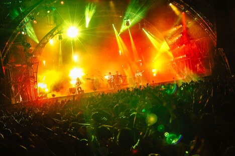 サカナクション（撮影：上山陽介）