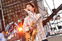 角舘健悟（Vo, G / Yogee New Waves）（撮影：古溪一道）