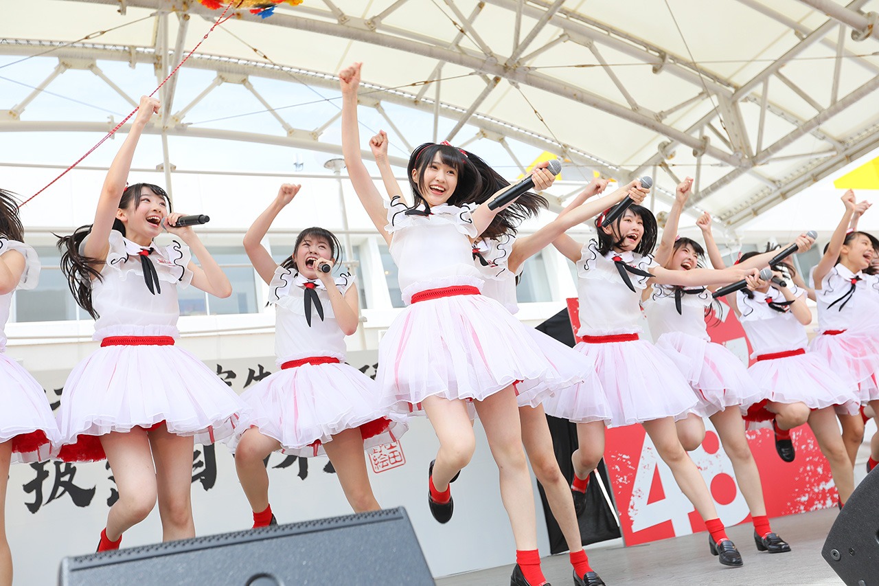 「NGT48 研究生お披露目ライブ ～お待たせしました！私たちも新潟の女です！～」の様子。(c)AKS