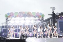 乃木坂46「真夏の全国ツアー2018」宮城・ひとめぼれスタジアム宮城公演の様子。（写真提供：ソニー・ミュージックレコーズ）