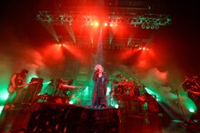HYDE「HYDE LIVE 2018」東京・Zepp Tokyo公演の様子。（撮影：緒車寿一）