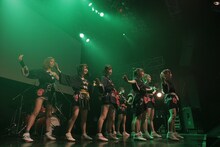 「“LinQの日”直前999円LIVE 2018『私たちがLinQです！アラタメマシテハジメマシテ。』」の様子。（写真提供：ジョブネット）