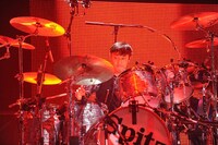 崎山龍男（スピッツ）