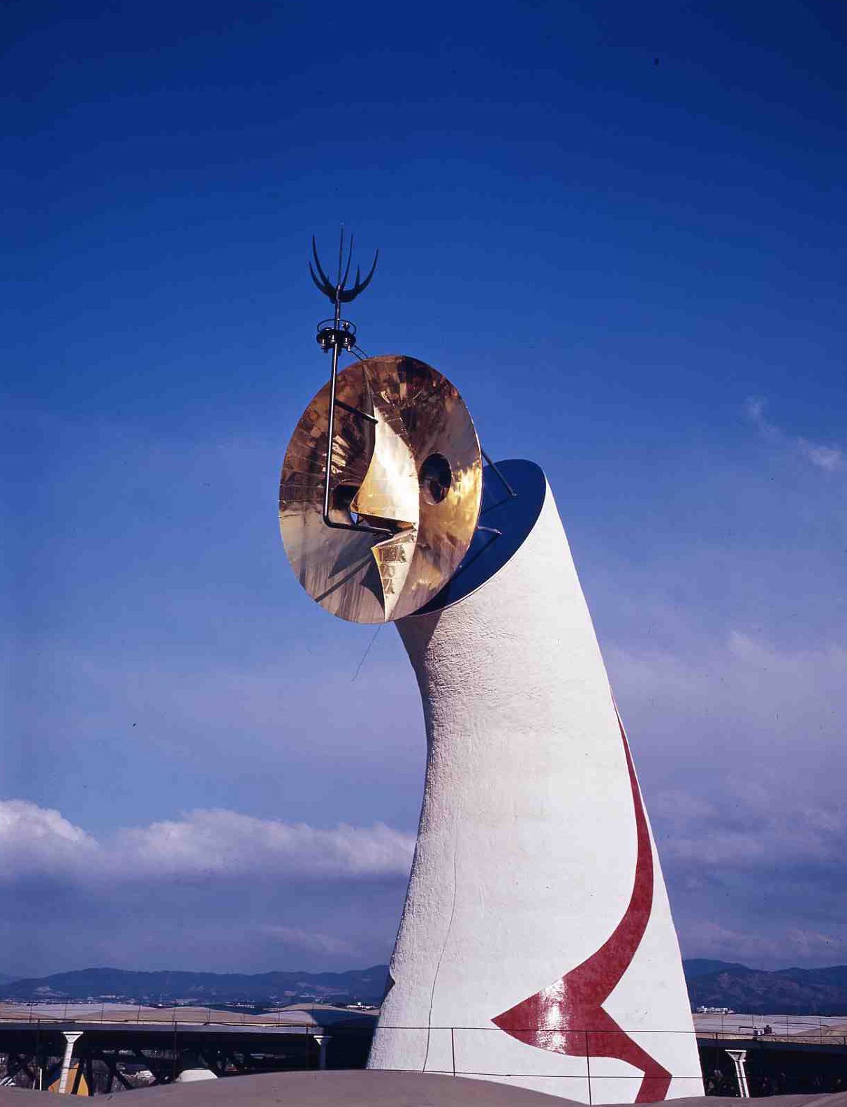 太陽の塔