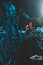 石崎ひゅーい（撮影：鈴木友莉）