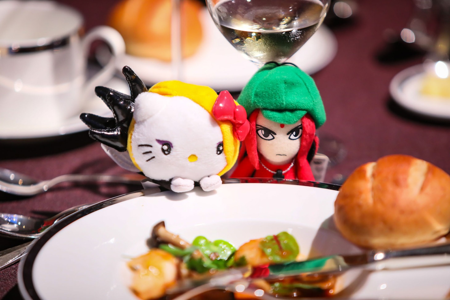 「EVENING WITH YOSHIKI 2018 IN TOKYO JAPAN 6DAYS 5TH YEAR ANNIVERSARY SPECIAL」の料理。