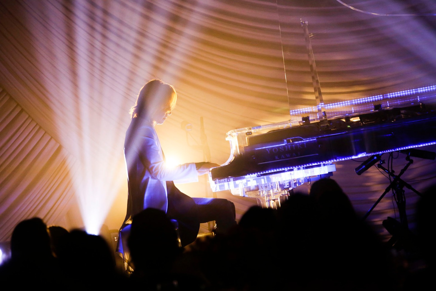 YOSHIKI（X JAPAN）