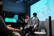 「w-inds.スペシャルファンミーティング」の様子。（写真提供：スポティファイ）