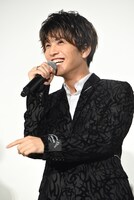 「1回だけ」と須賀健太にねだる岩田剛典。