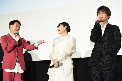 「相手が岩田剛典……はい、諦めましょうと思いました」と話す須賀健太（左）。