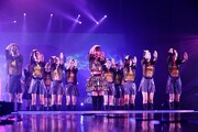 水樹奈々「NANA MIZUKI LIVE ISLAND 2018」埼玉・メットライフドーム公演の様子。（Photo by kamiiisaka）