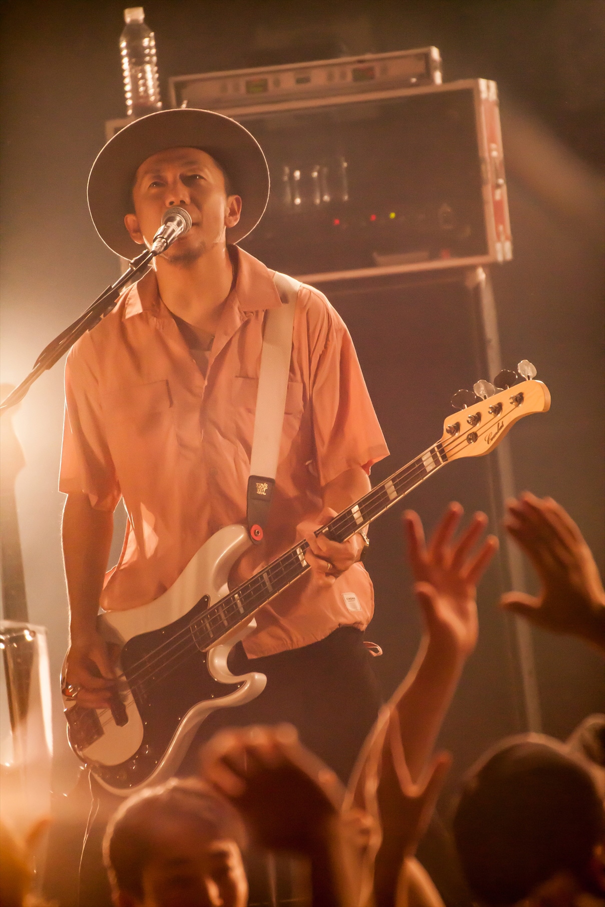 T$UYO$HI（B / The BONEZ）（Photo by Takashi "TAKA" Konuma）