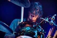 ZAX（Dr / The BONEZ）（Photo by Takashi "TAKA" Konuma）