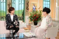 左からDAIGO、黒柳徹子。(c)テレビ朝日