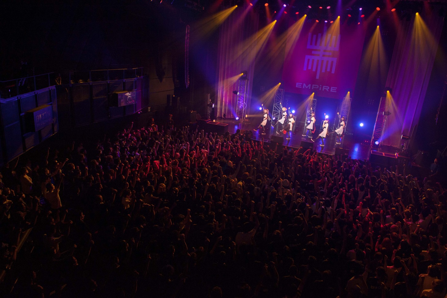 「EMPiRE NEXT EDiTiON TOUR FiNAL」の様子。（Photo by Jumpei Yamada）