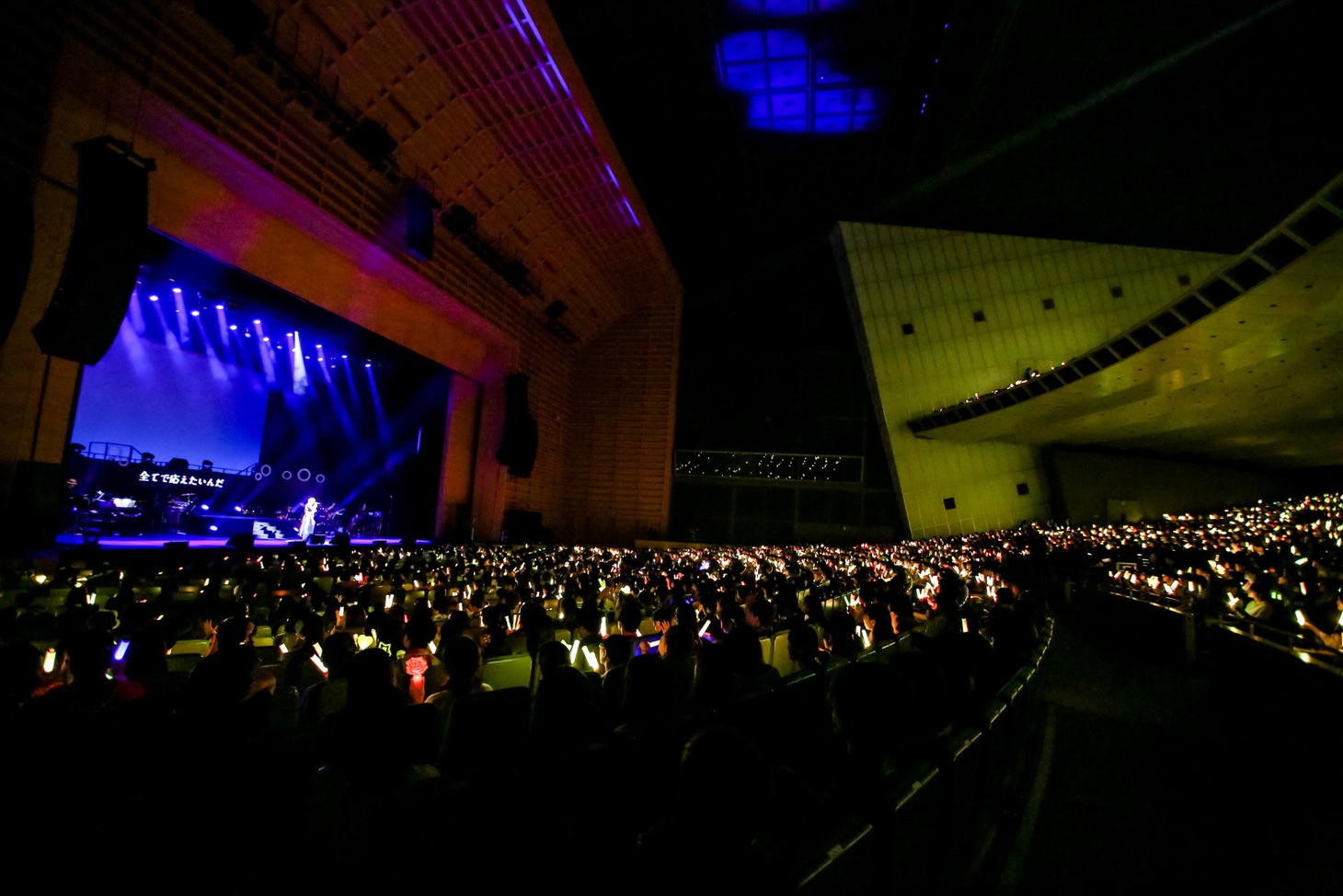 「Stars on Planet -星の王子さまにさよならを-」夜公演の様子。（Photo by Viola Kam［V'z Twinkle］）