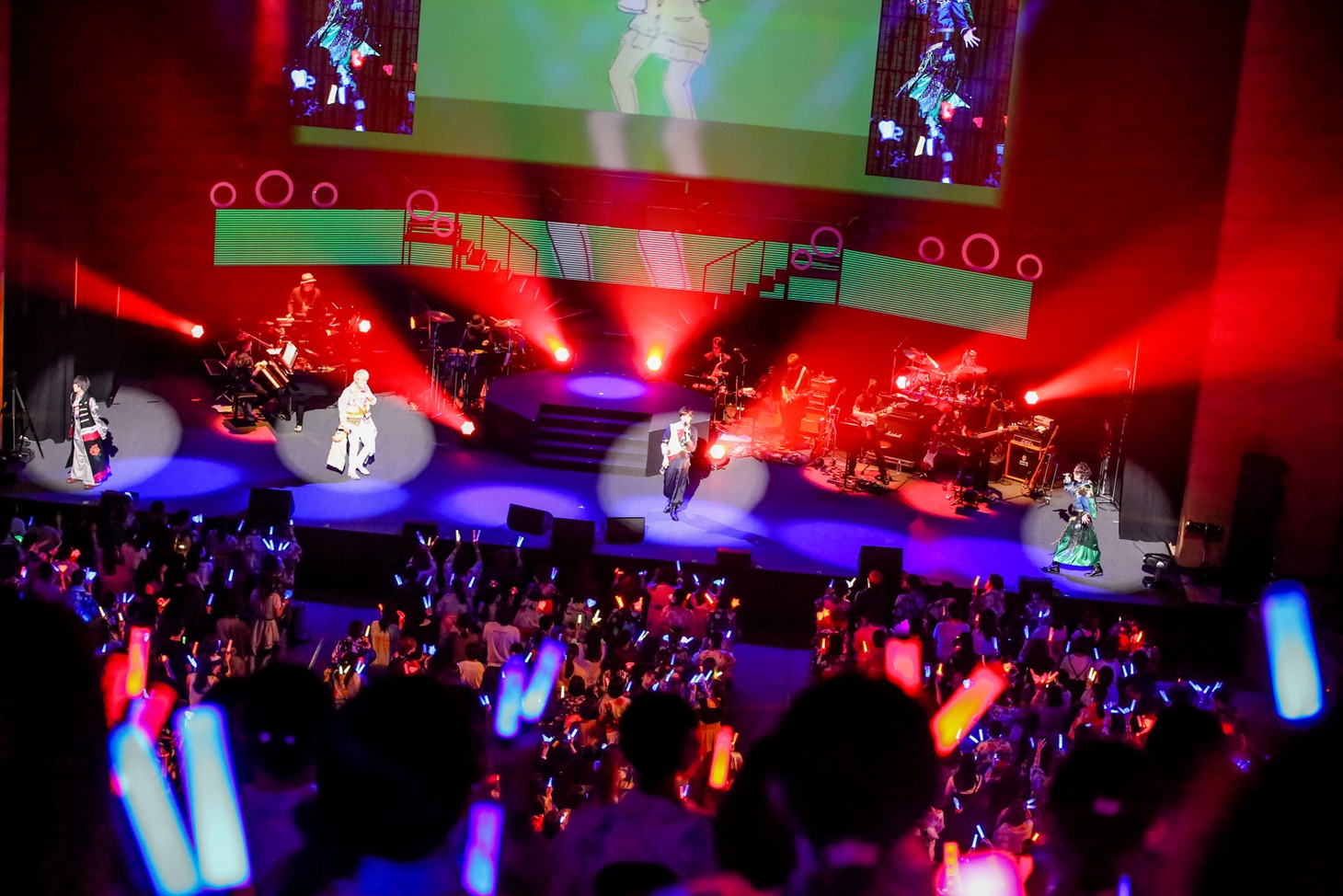 「Stars on Planet -星の王子さまにさよならを-」夜公演の様子。（Photo by Viola Kam［V'z Twinkle］）