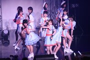 =LOVE「=LOVE デビュー1周年記念プレミアムイベント」の様子。