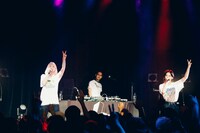 chelmico「真夏のPOW」の様子。（撮影：横山マサト）