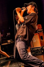 Hiro（Vo / SHADOWS）（Photo by takashi konuma）