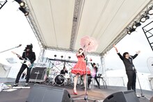 アーバンギャルド（撮影：高田真希子）