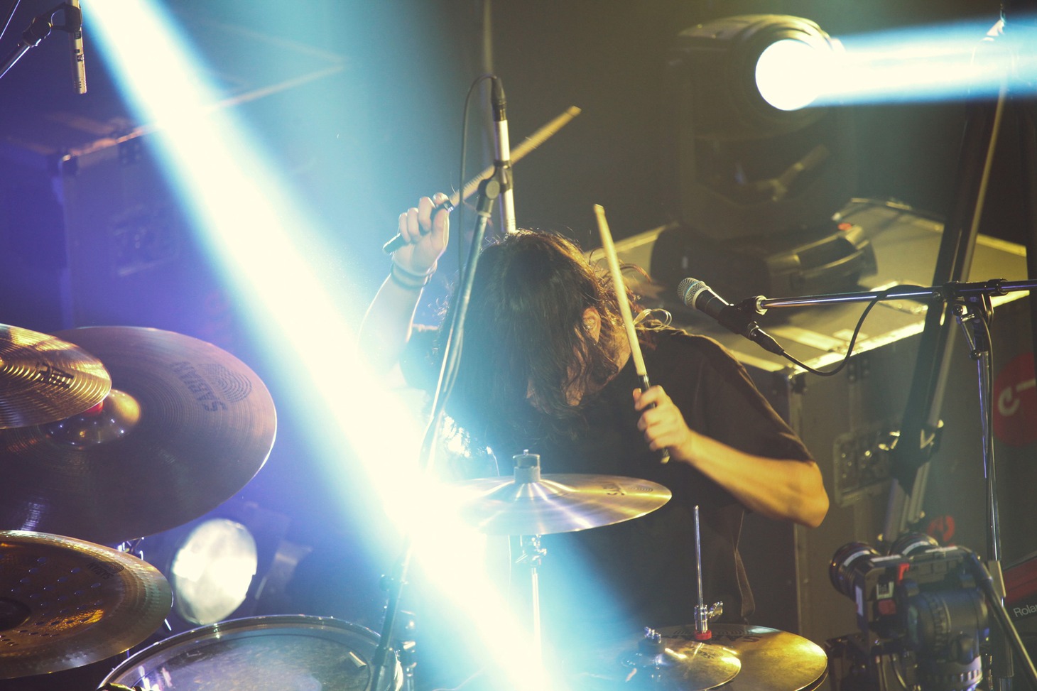 Show（Dr）（Photo by Reiji Yamasaki）