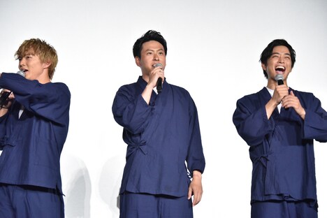 左から佐藤大樹、山下健二郎、佐藤寛太。