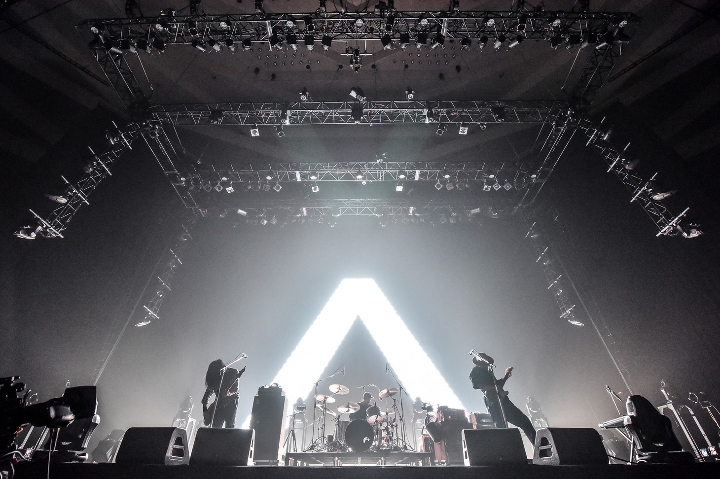 ACIDMAN「ACIDMAN LIVE TOUR “Λ”」東京・日本武道館公演の様子。（Photo by AZUSA TAKADA）