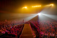 「ENSEMBLE TOUR ～ソワレ・ドゥ・ラ・ブリュ～」の様子。（Photo by Hajime Kamiiisaka）