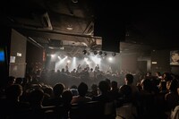 ゆくえしれずつれづれ「英艶奴 脱退LIVE」の様子。（撮影：関上貴也）