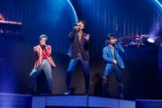 「w-inds. LIVE TOUR 2018 "100"」東京・東京国際フォーラム ホールA公演の様子。（撮影：福岡諒祠）