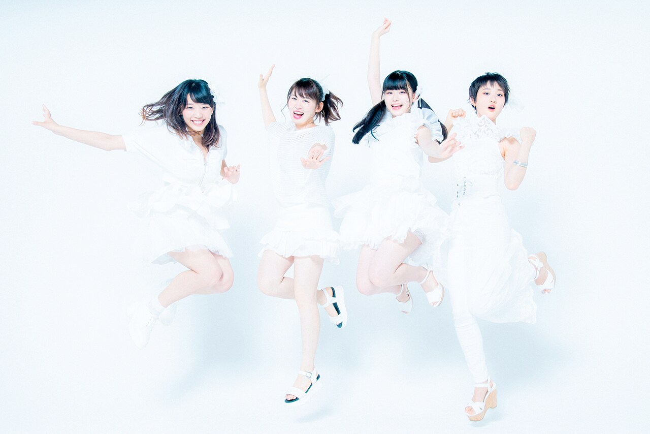 校庭カメラアクトレス