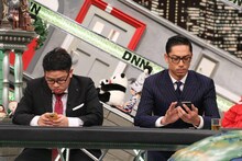 昴生とEXILE AKIRA。(c)フジテレビ