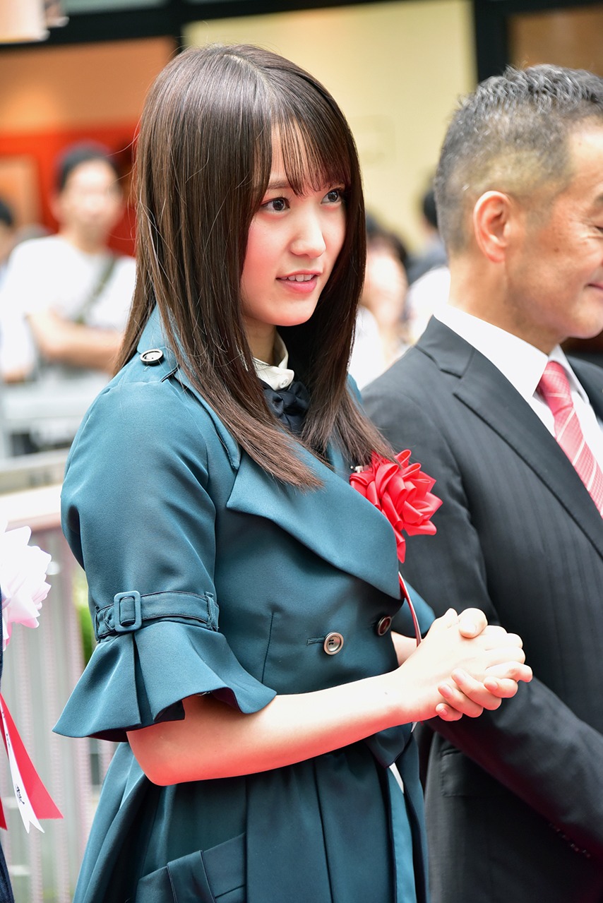 菅井友香（欅坂46）