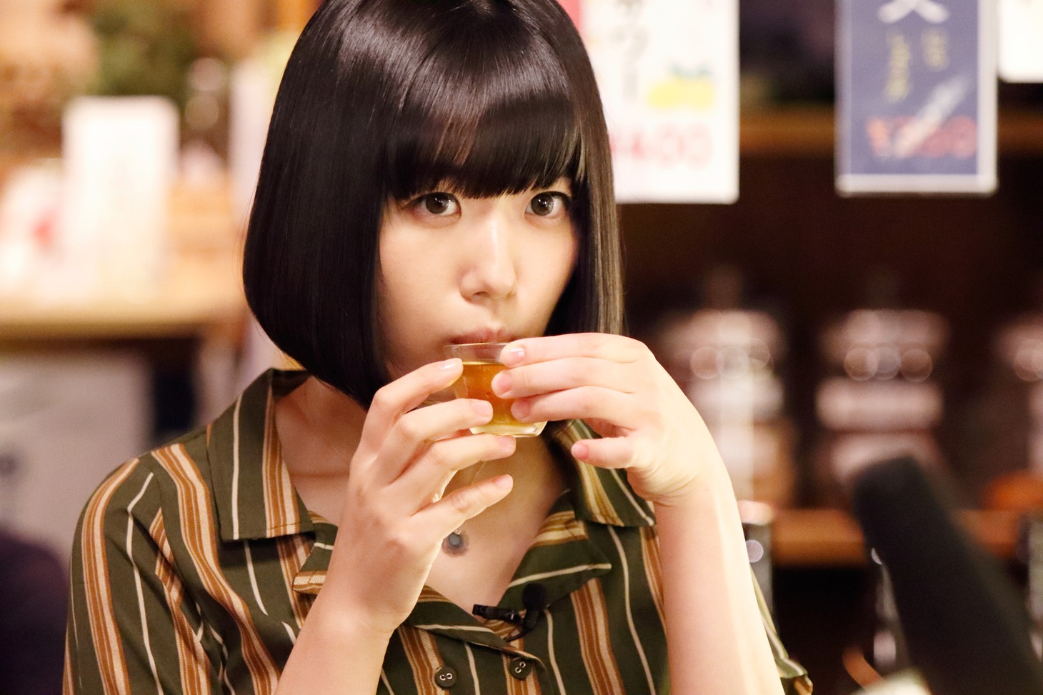 「夢眠ねむのまどろみのれん酒」第1回の場面写真。 (c)VAP・BS日テレ