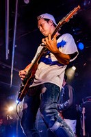 YUICHI（Vo, G）（Photo by Takashi“TAKA”Konuma）