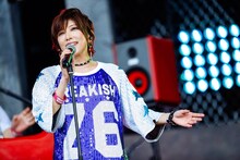 YU-KI（Vo / TRF）（撮影：上山陽介）