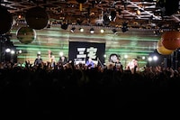 「三宅ロックフェスティバル vol.3」の様子。（撮影：緒車寿一）