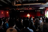 「『それでも』それは小高芳太朗2枚目のソロアルバム、ちゃんと出たらリリースツアー出せなかったらただのツアー」東京・渋谷7th FLOOR公演の様子。