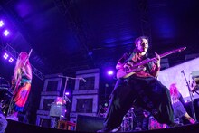 打首獄門同好会（撮影：釘野孝弘）