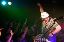 ひろせひろせ（Vo, Key / フレンズ）（撮影：繁野潤哉）