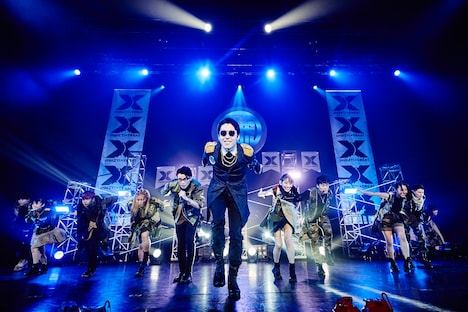 チームしゃちほこ×RADIO FISH（撮影：川嶋謙吾、渡邊玲奈［田中聖太郎写真事務所］）