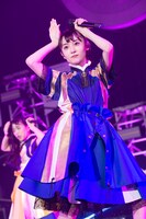 咲良菜緒（撮影：川嶋謙吾、渡邊玲奈［田中聖太郎写真事務所］）