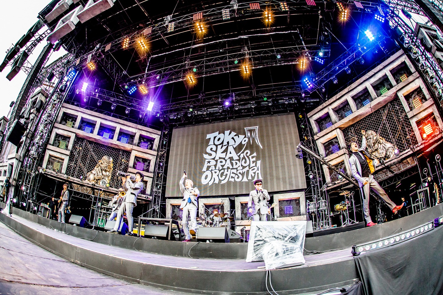 東京スカパラダイスオーケストラ（撮影：青木カズロー）