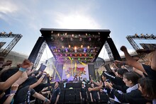 SiM（撮影：半田安政[Showcase]）