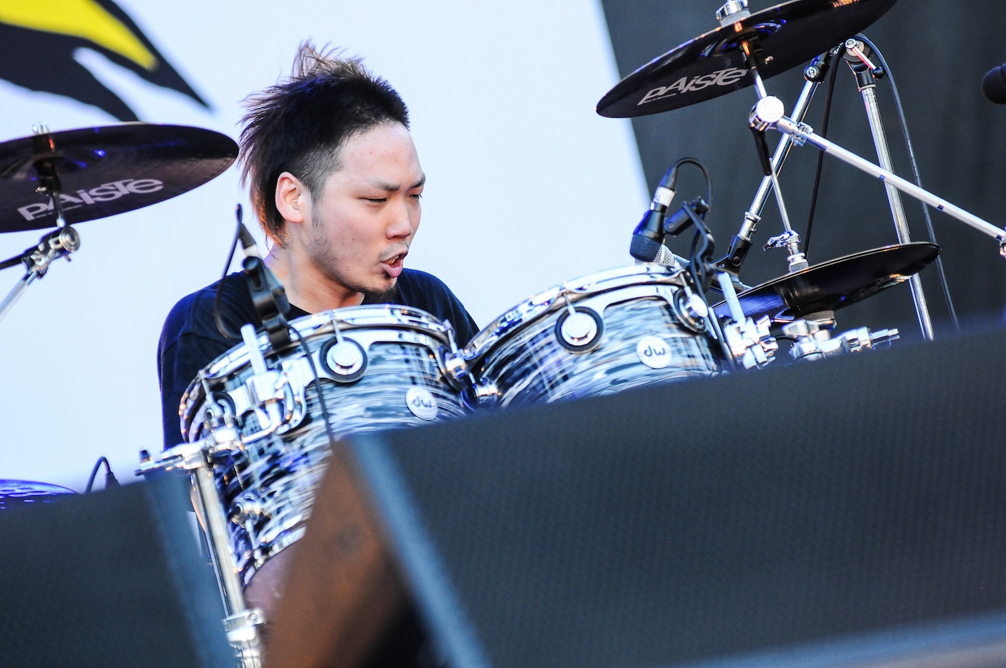 KOHEY（Dr / SLANG）（撮影：本田裕二）