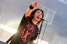 猪狩秀平（G, Vo / HEY-SMITH）（撮影：半田安政[Showcase]）